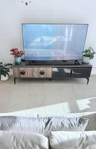 Living Room in Sea View Hostel JBR