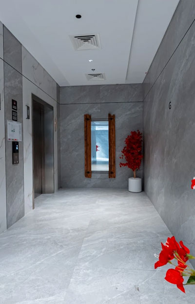 Modern elevator lobby at BQ Residences Dubai